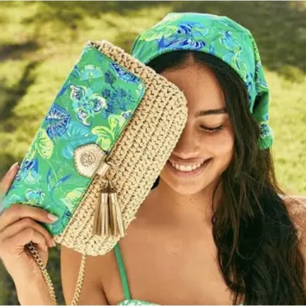 NWT In a Flutter Crossbody & Key Fob - Picture 3 of 4